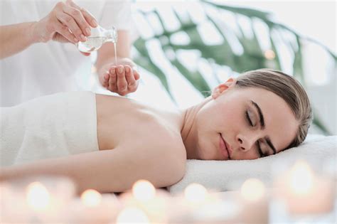 Massage sensuel complet du corps Massage sexuel Châteaugar